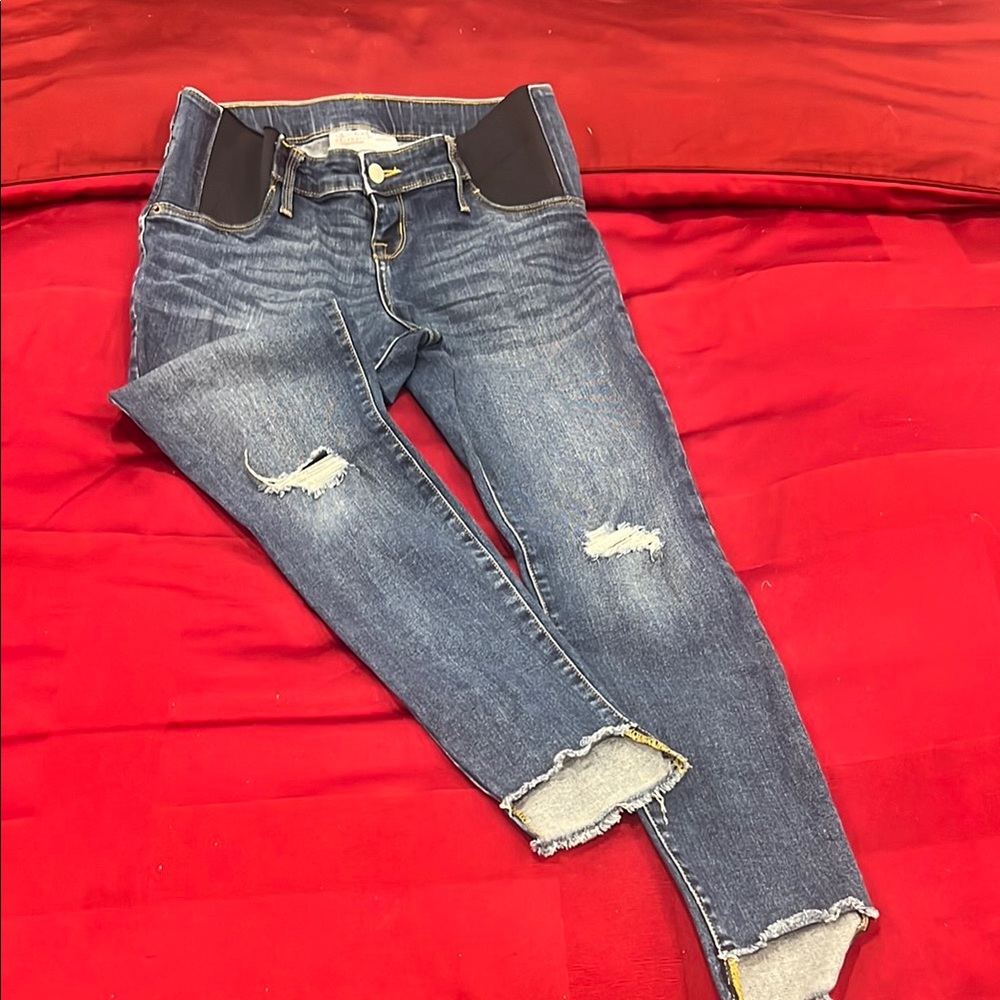 Maternity Distressed Women's Jeans